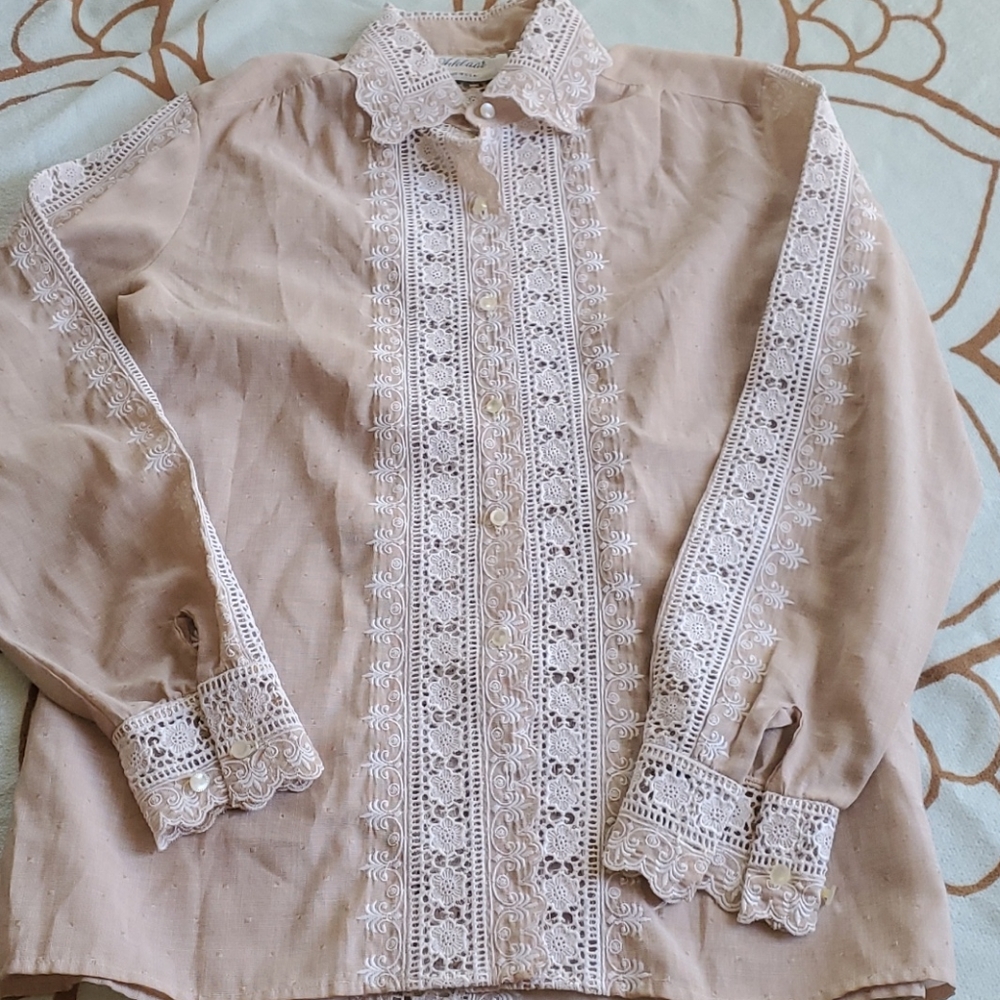 Adelaar Vintage Lace Inlay Button Down Top